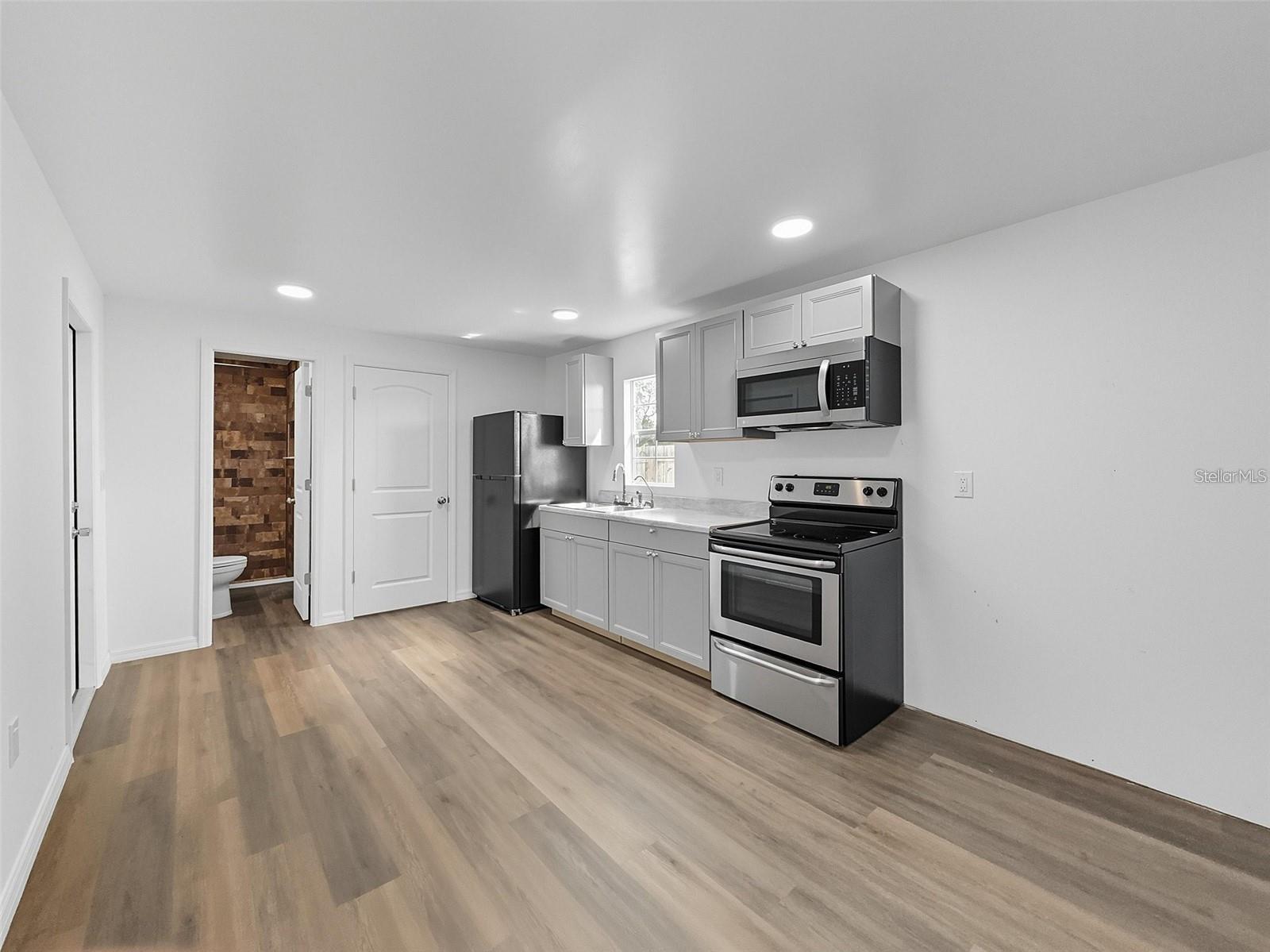 MILLER J T SUB - Residential Lease