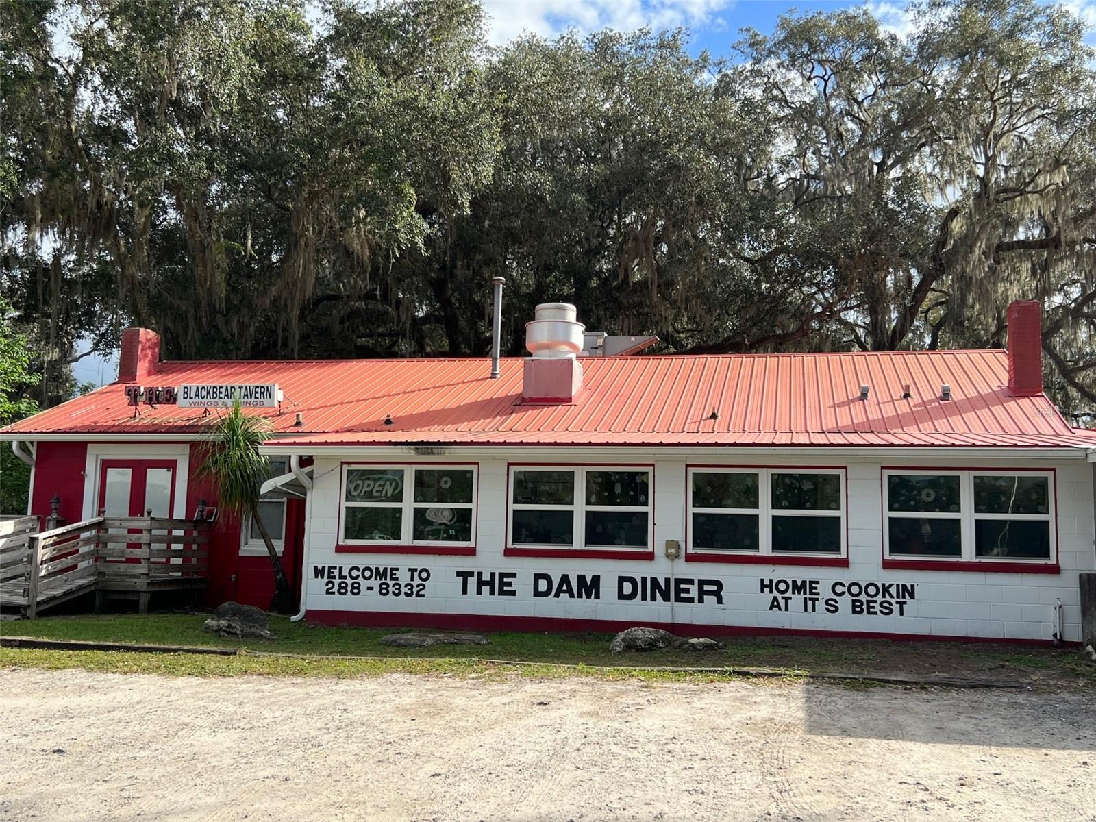 MOSS BLUFF RANCHES - Land