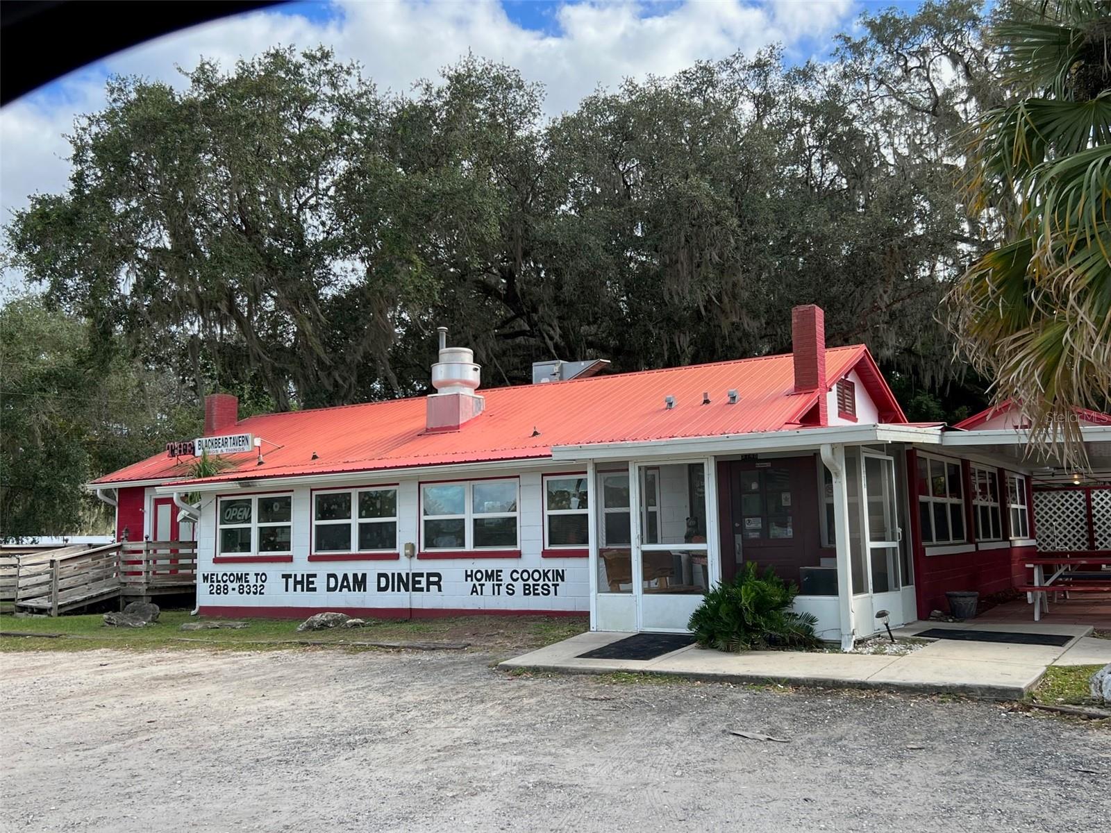 MOSS BLUFF RANCHES - Land