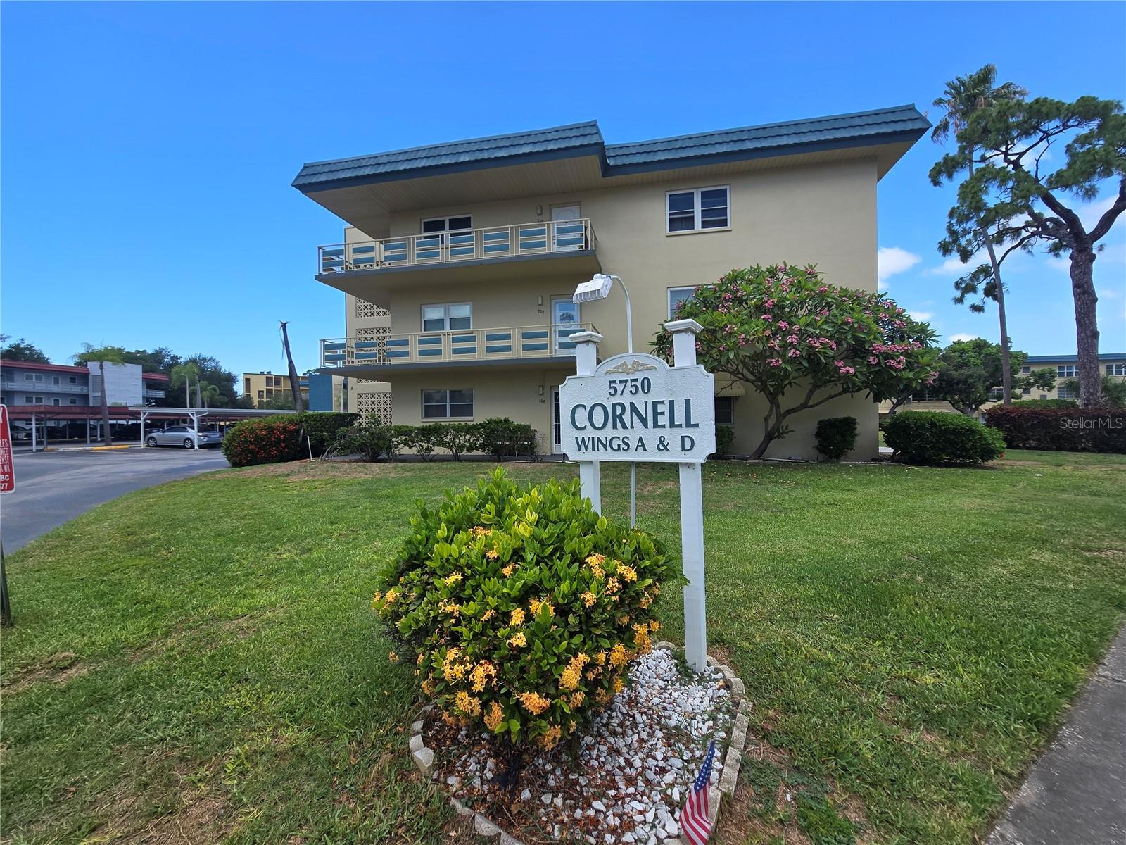 5750 80TH STREET N A106