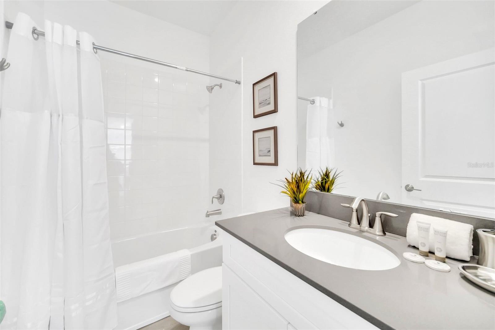 COVE AT STOREY LAKE 5 - Residential