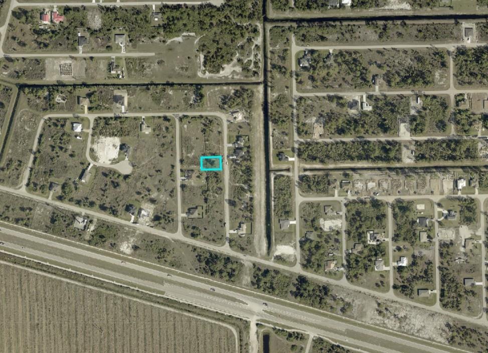 LEHIGH ACRES - Land