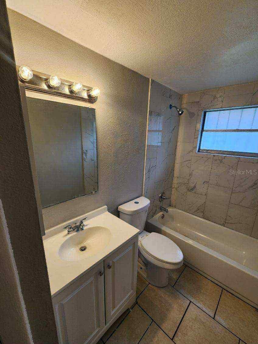 HILLSBOROUGH HEIGHTS EAST A RE - Residential Lease