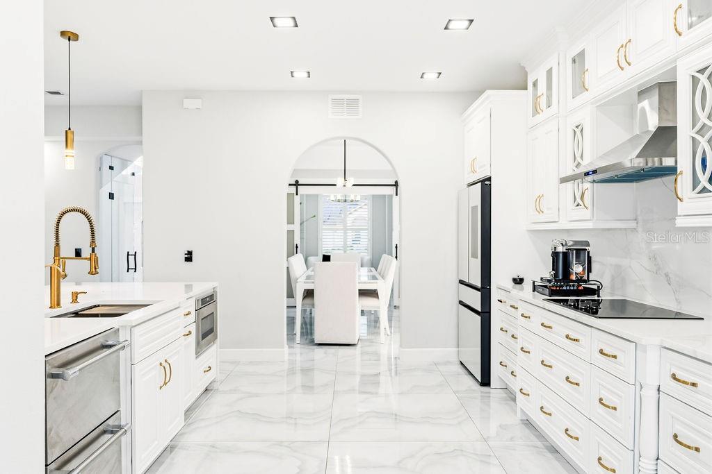 2FV | BRENTWOOD HILLS TRACT F UNIT 1 - Residential