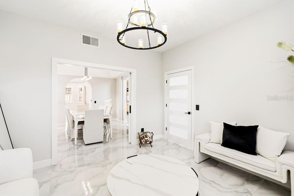 2FV | BRENTWOOD HILLS TRACT F UNIT 1 - Residential