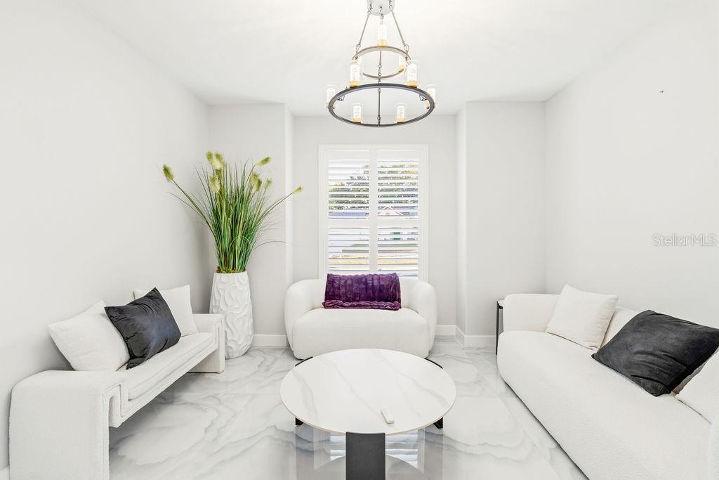 2FV | BRENTWOOD HILLS TRACT F UNIT 1 - Residential