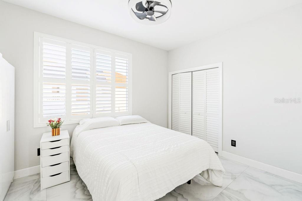 2FV | BRENTWOOD HILLS TRACT F UNIT 1 - Residential