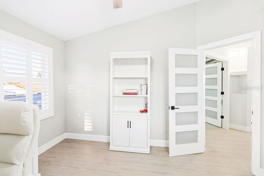 2FV | BRENTWOOD HILLS TRACT F UNIT 1 - Residential