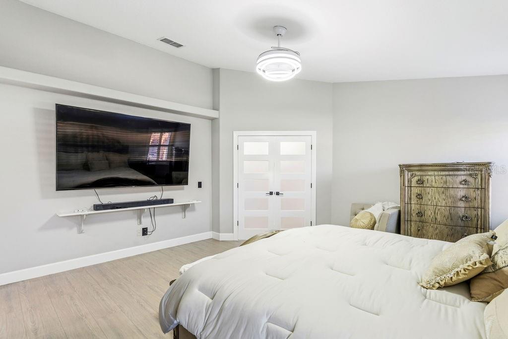 2FV | BRENTWOOD HILLS TRACT F UNIT 1 - Residential