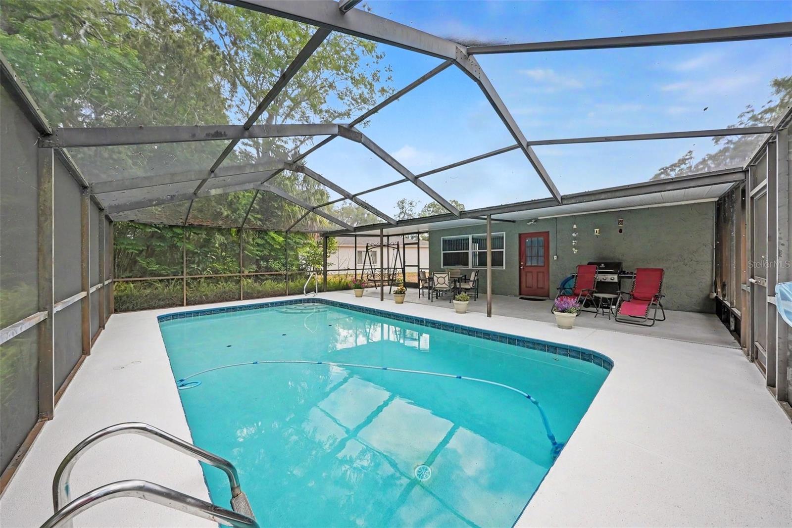 BEACON WOODS - Residential