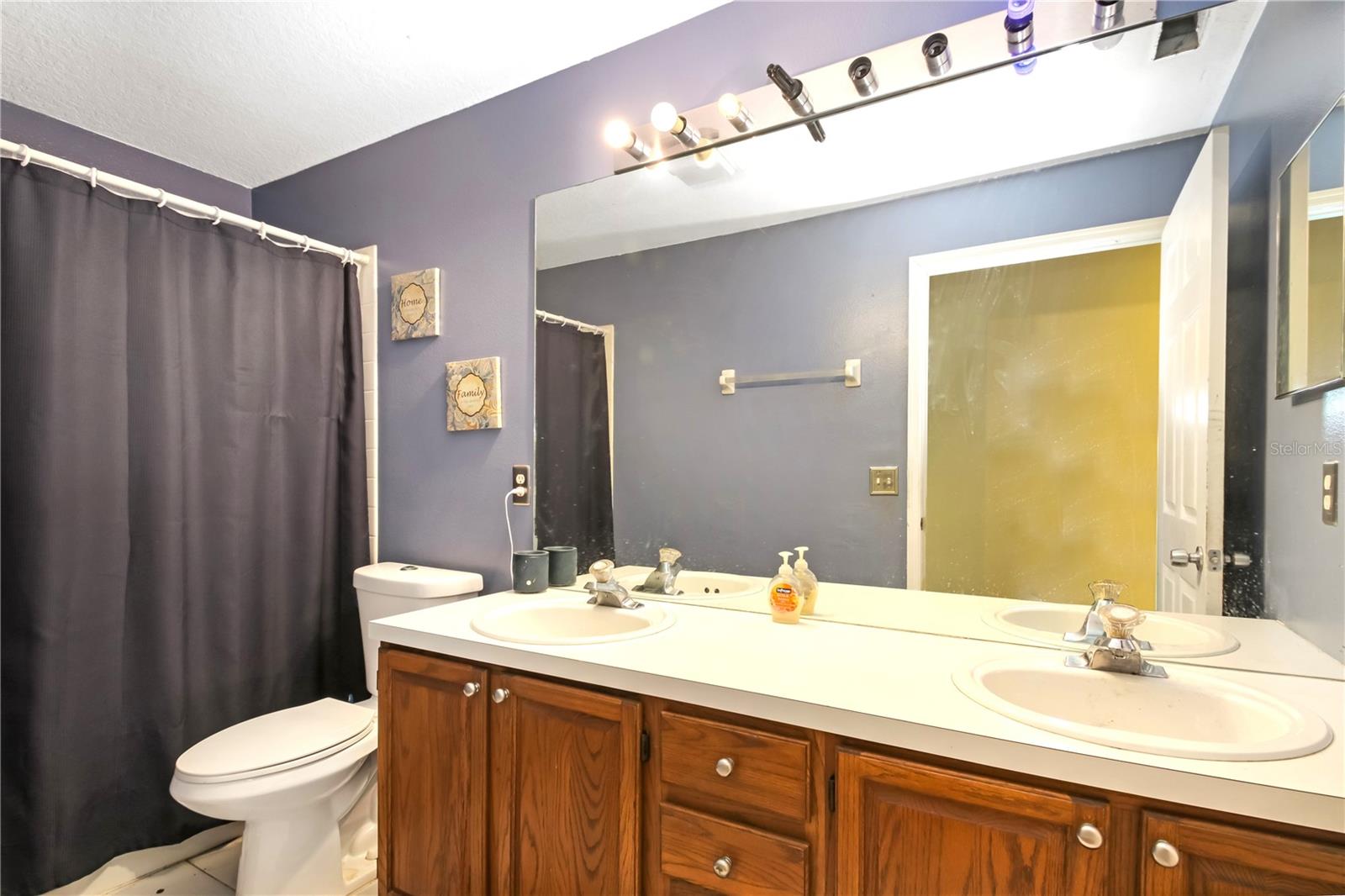 HIGHLANDS OF LAKE MARY - Residential