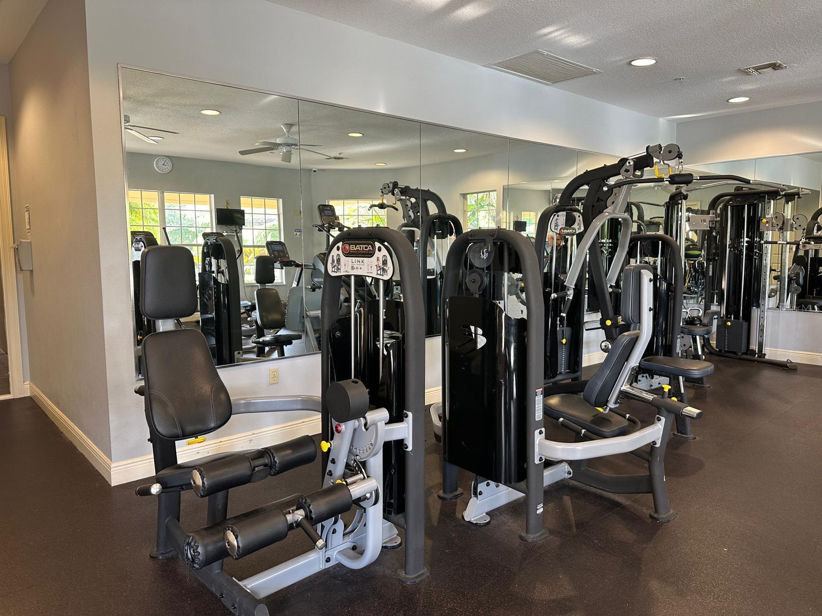 CARRIAGE HOMES/STONEBRIDGE COM - Residential