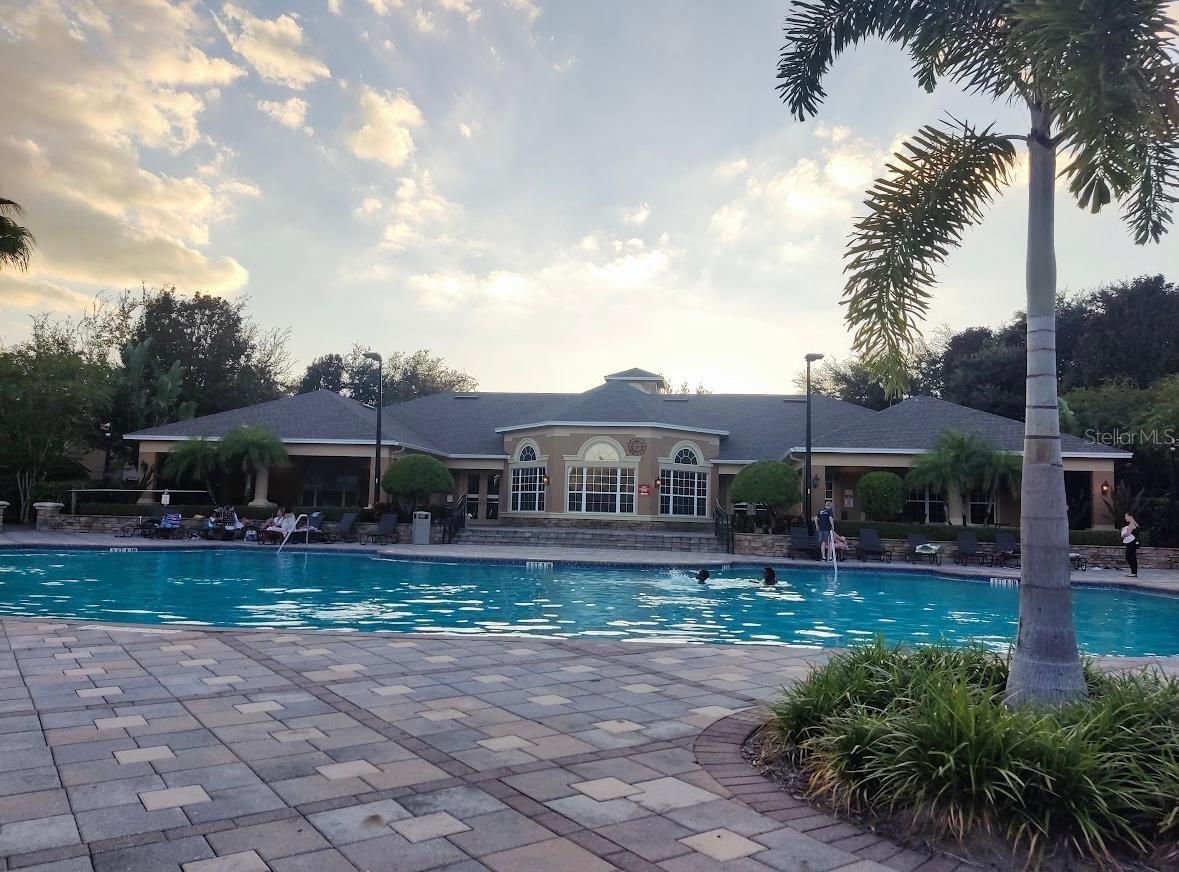 CARRIAGE HOMES/STONEBRIDGE COM - Residential