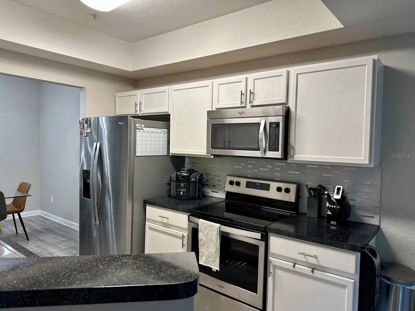 CARRIAGE HOMES/STONEBRIDGE COM - Residential