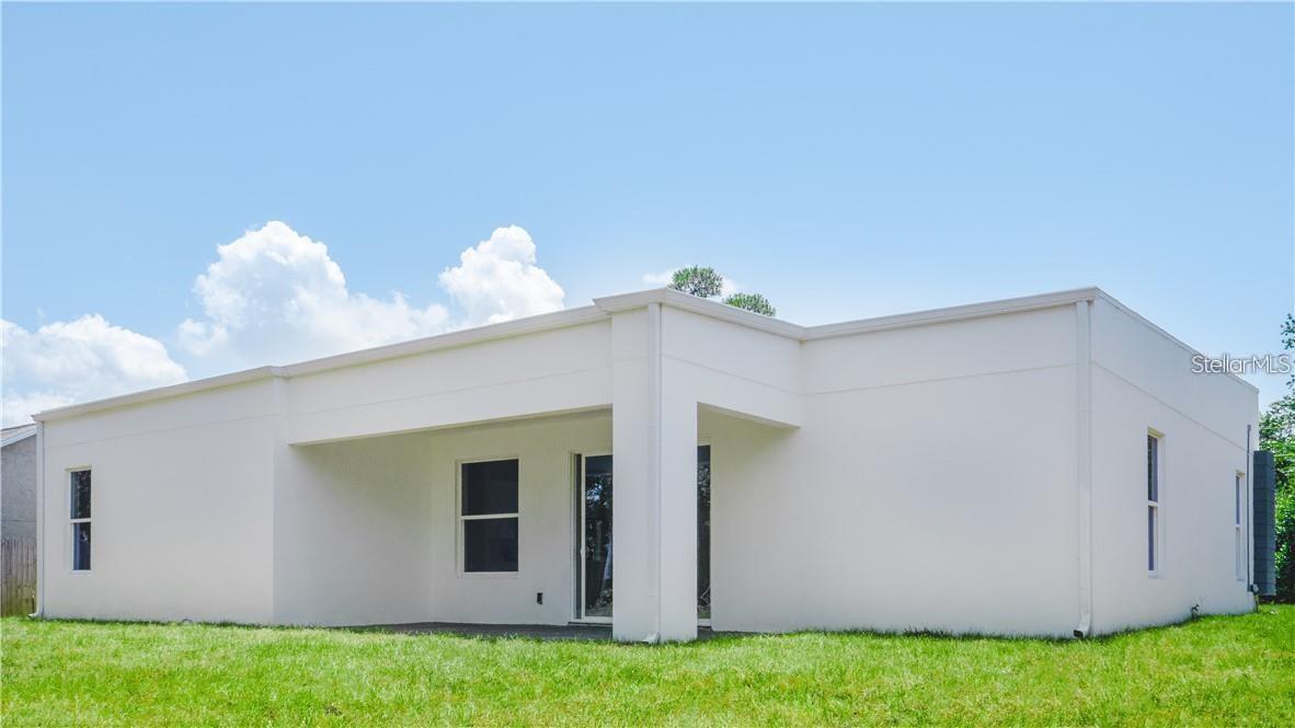 DELTONA LAKES UNIT 32 - Residential Lease