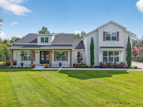 Photo of 42748 Royal Trails Road, Eustis, FL 32736 (MLS # G5101340) Photo of 42748 Royal Trails Road, Eustis, FL 32736 (MLS # G5101340)