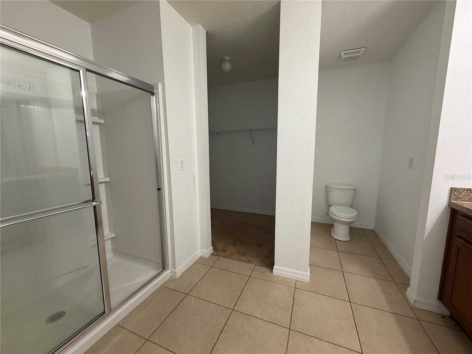 LAKESIDE LANDINGS PH 01 - Residential