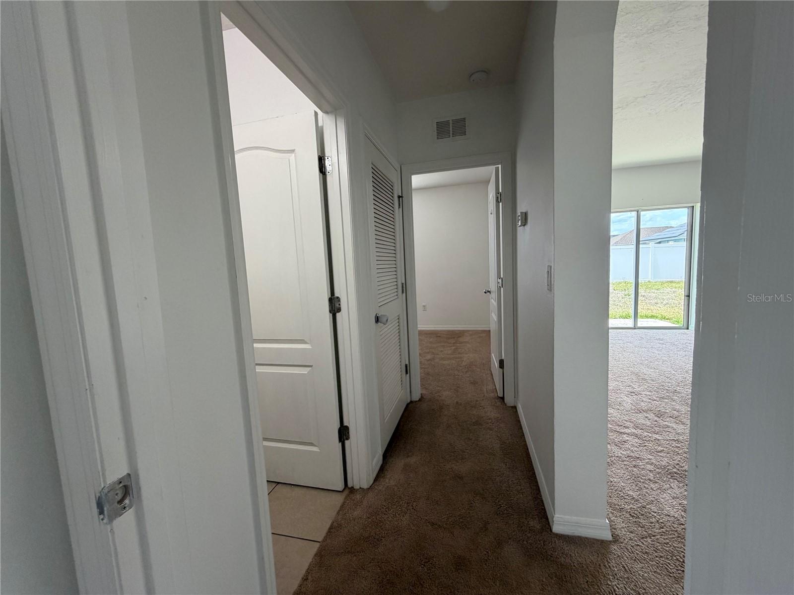 LAKESIDE LANDINGS PH 01 - Residential