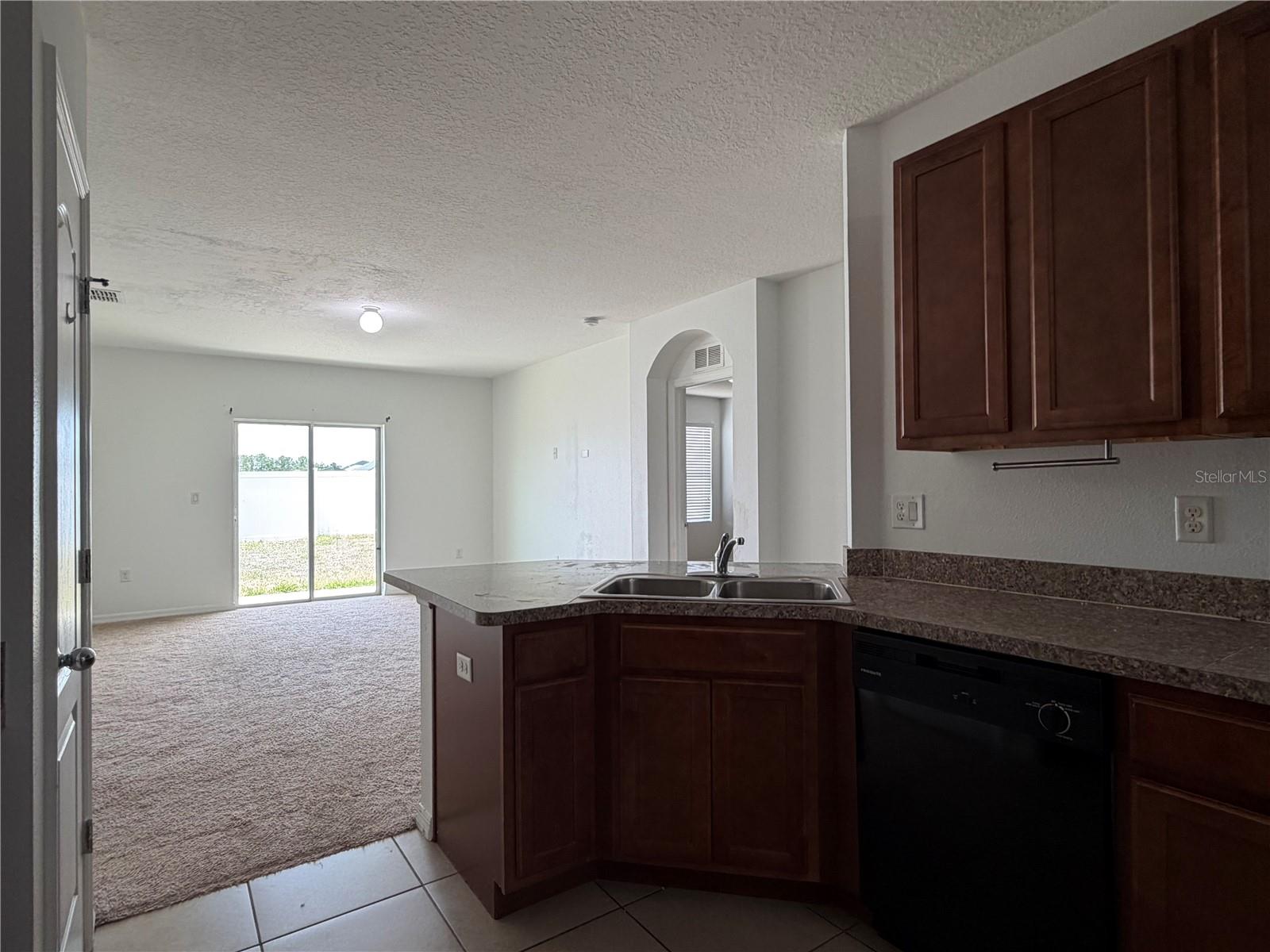 LAKESIDE LANDINGS PH 01 - Residential