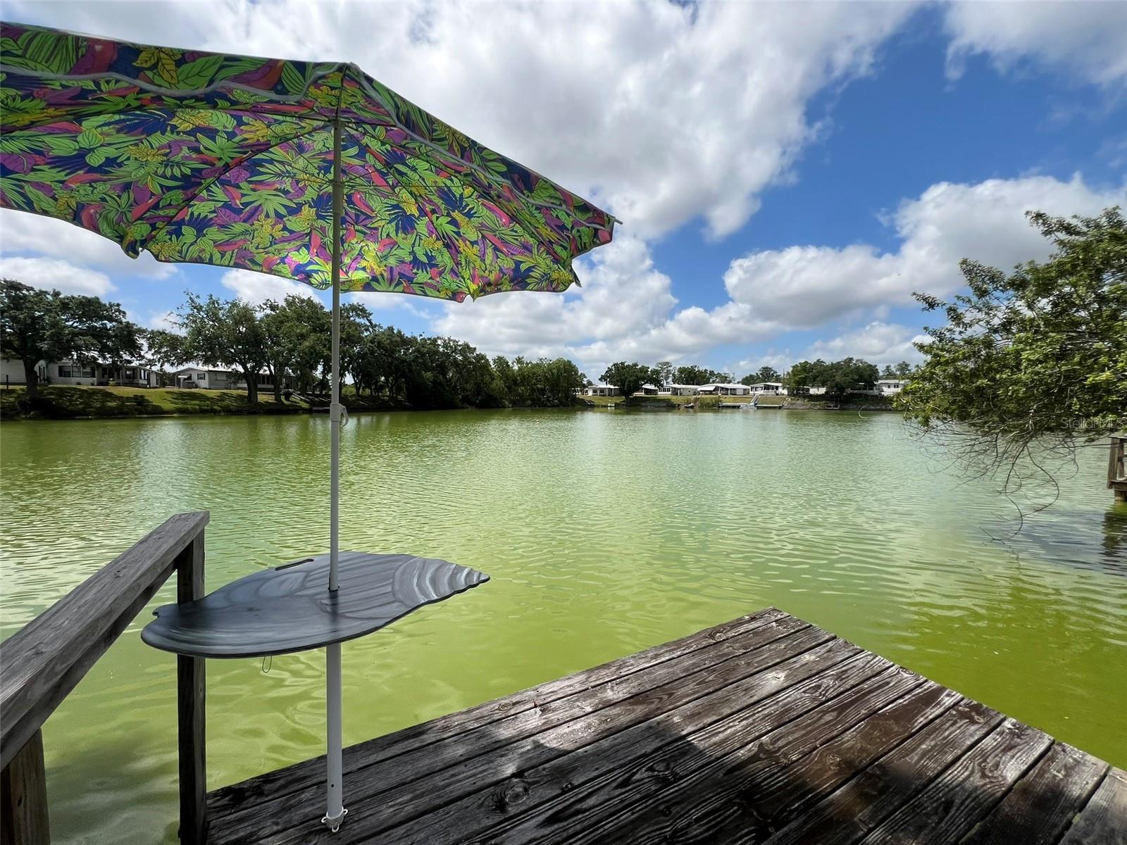 FLORAL LAKES - Residential