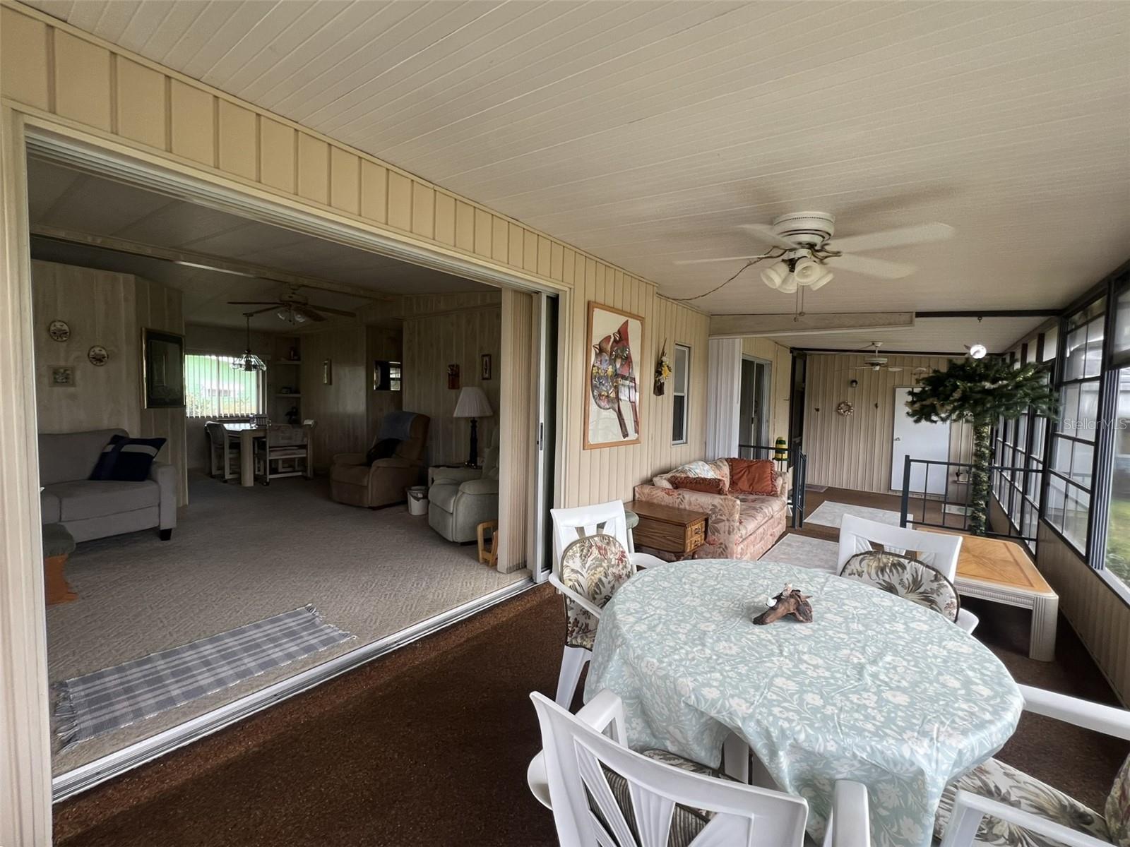FLORAL LAKES - Residential