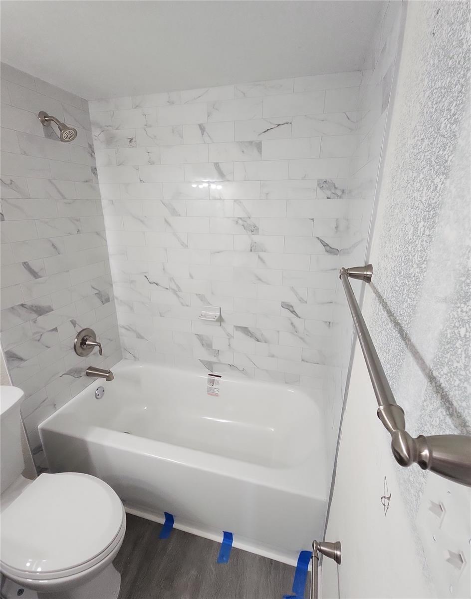 JAMESTOWN CONDO - Residential