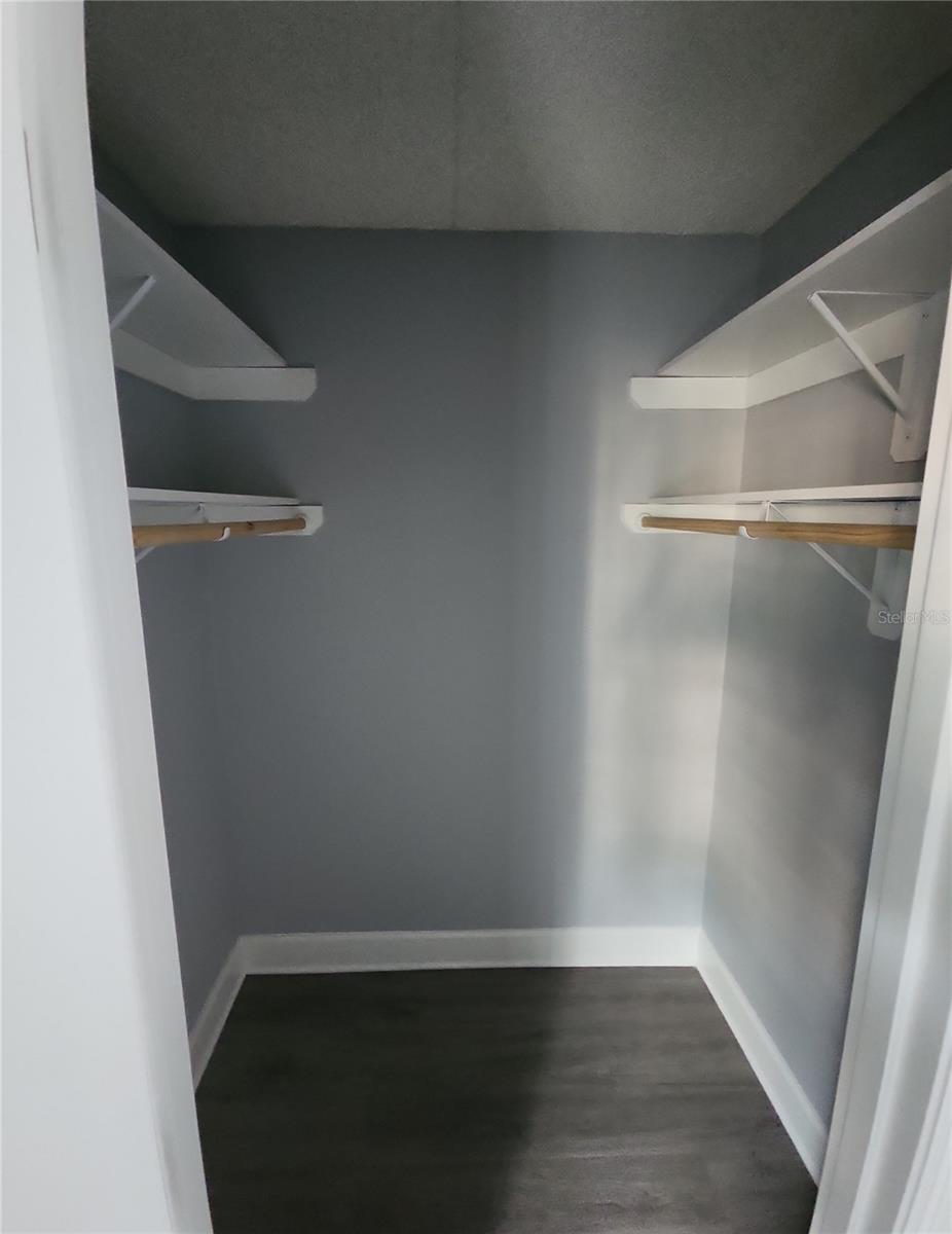 JAMESTOWN CONDO - Residential