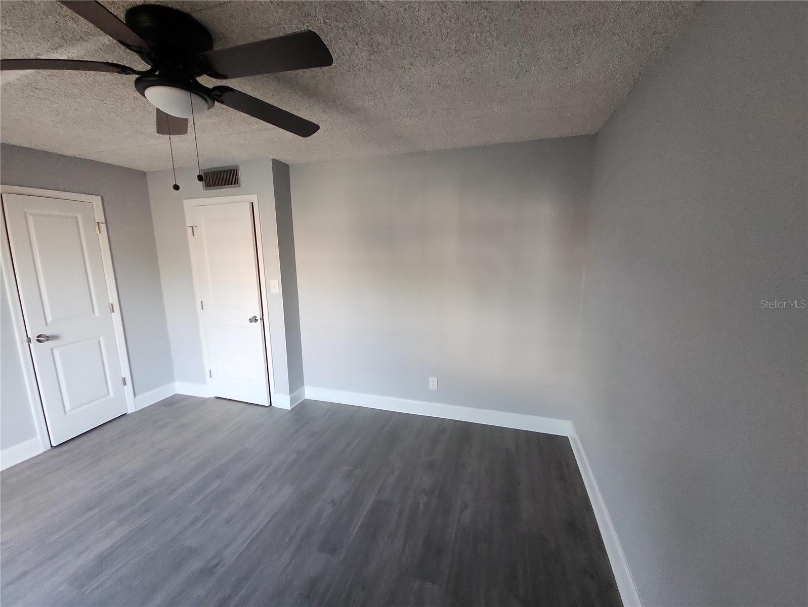 JAMESTOWN CONDO - Residential