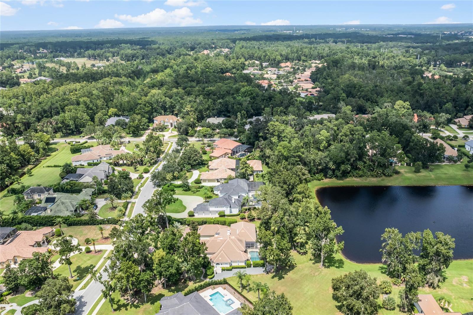 HEATHROW WOODS,HEATHROW - Residential