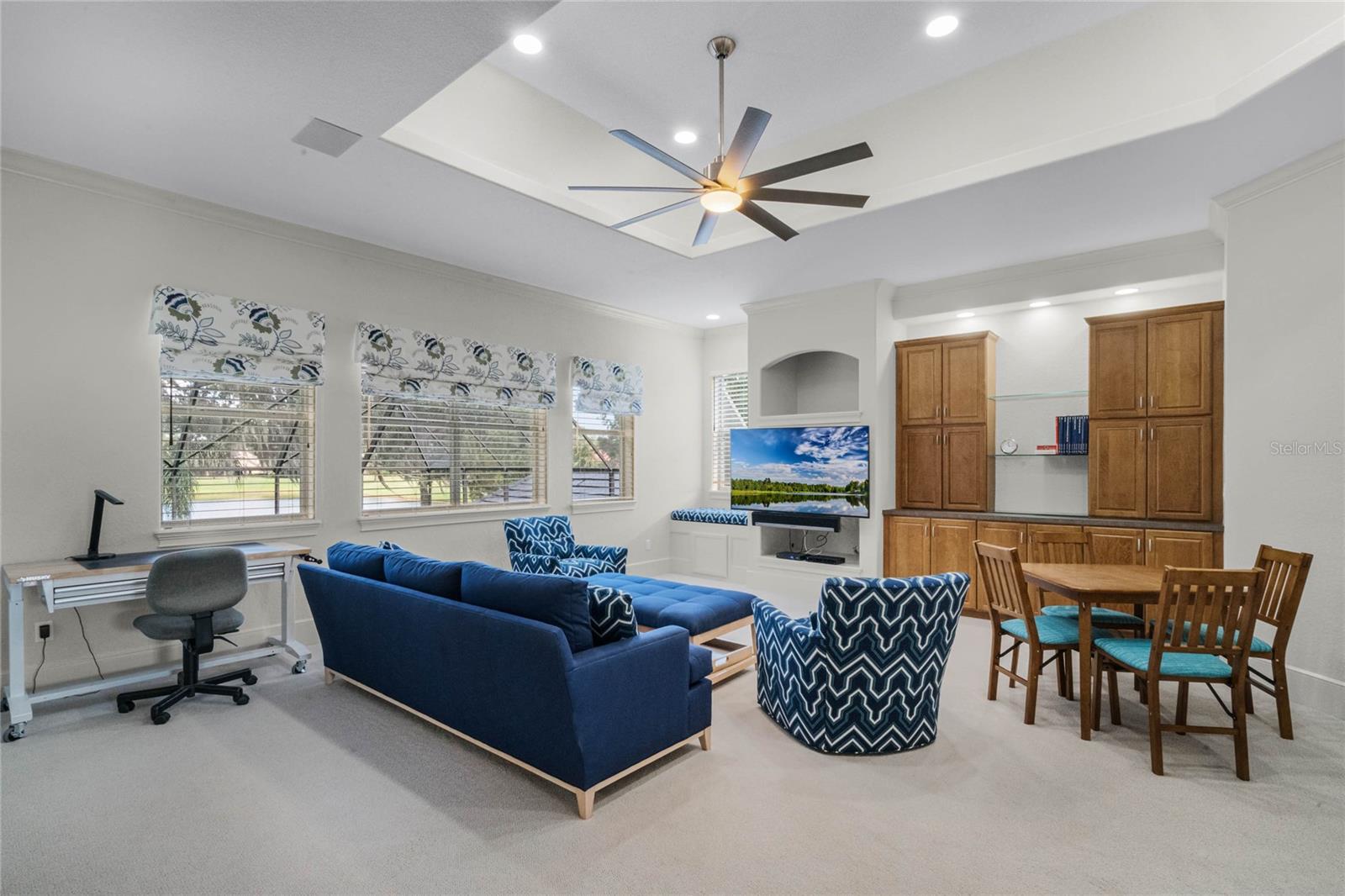 HEATHROW WOODS,HEATHROW - Residential