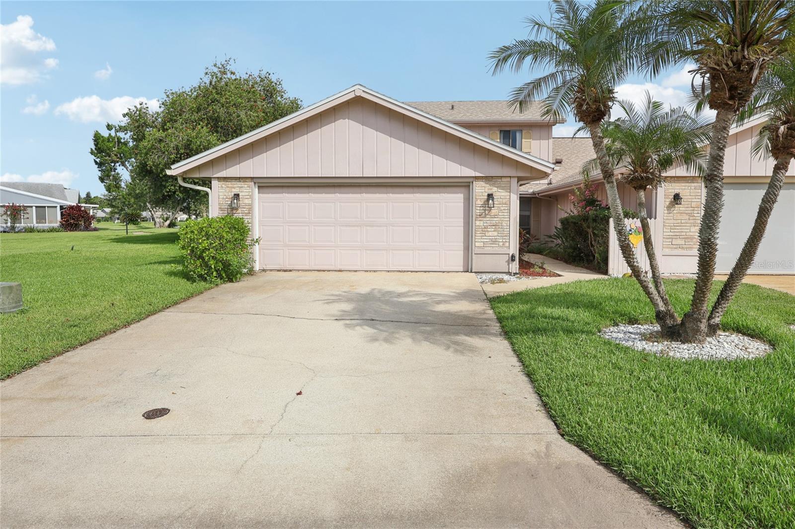102 GOLF CLUB DRIVE