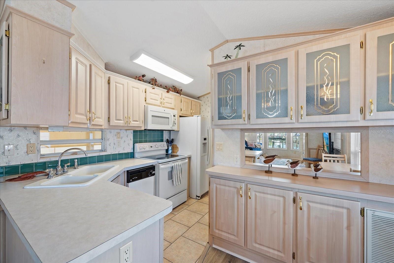 TROPIC ISLES CO-OP - Residential