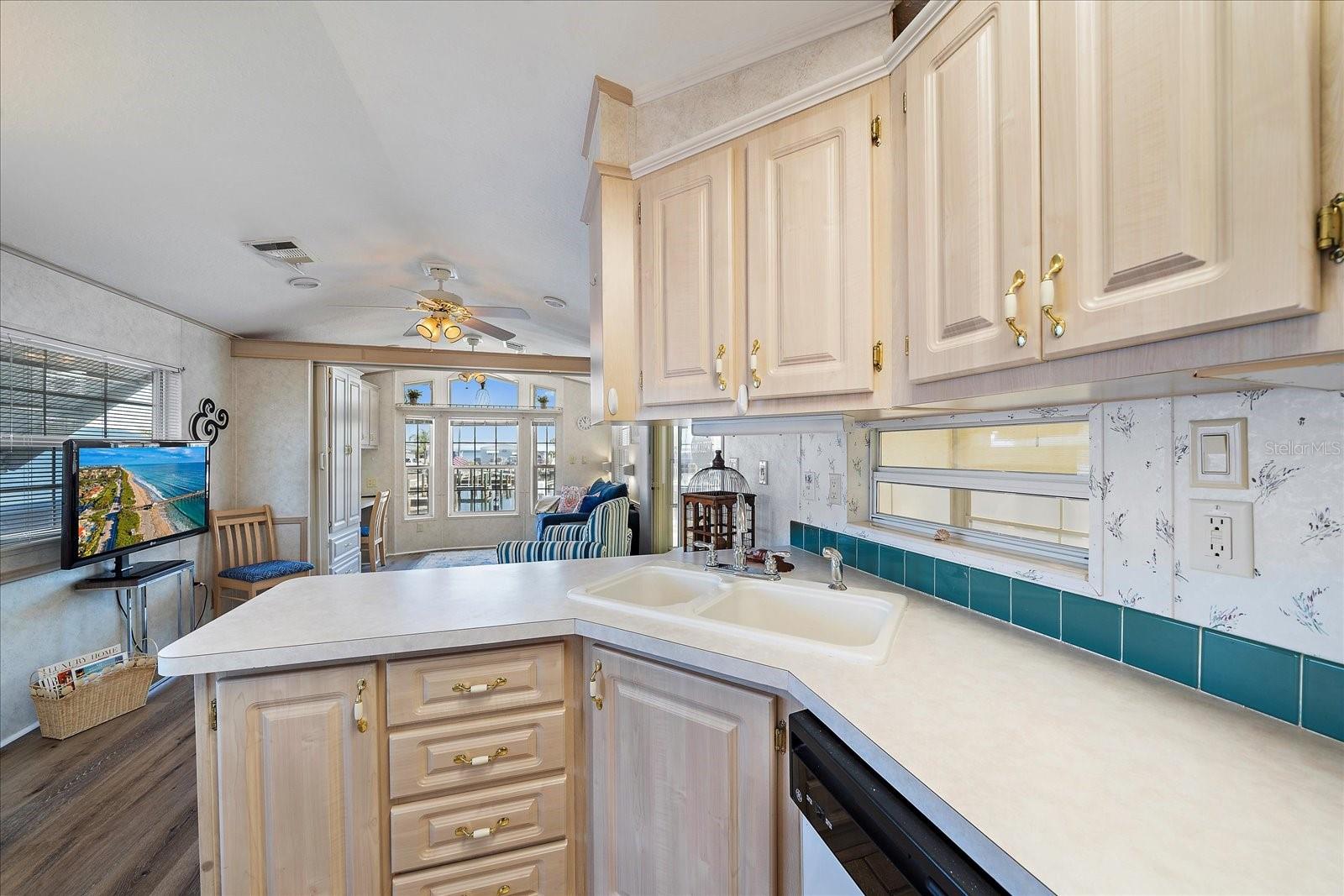 TROPIC ISLES CO-OP - Residential