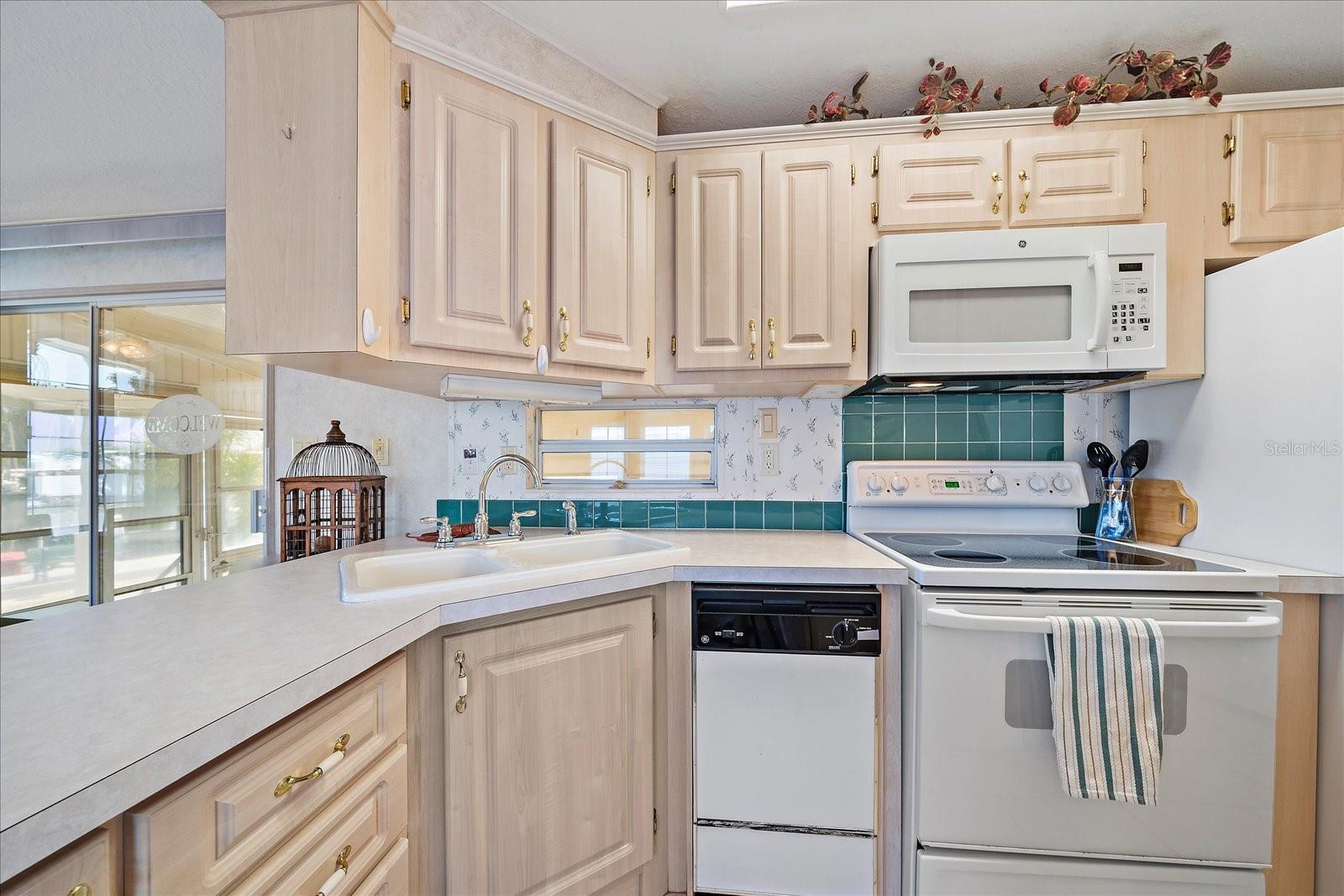 TROPIC ISLES CO-OP - Residential