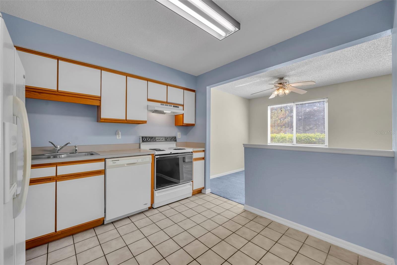 COACH HOMES AT MARINERS VILLAGE - Residential