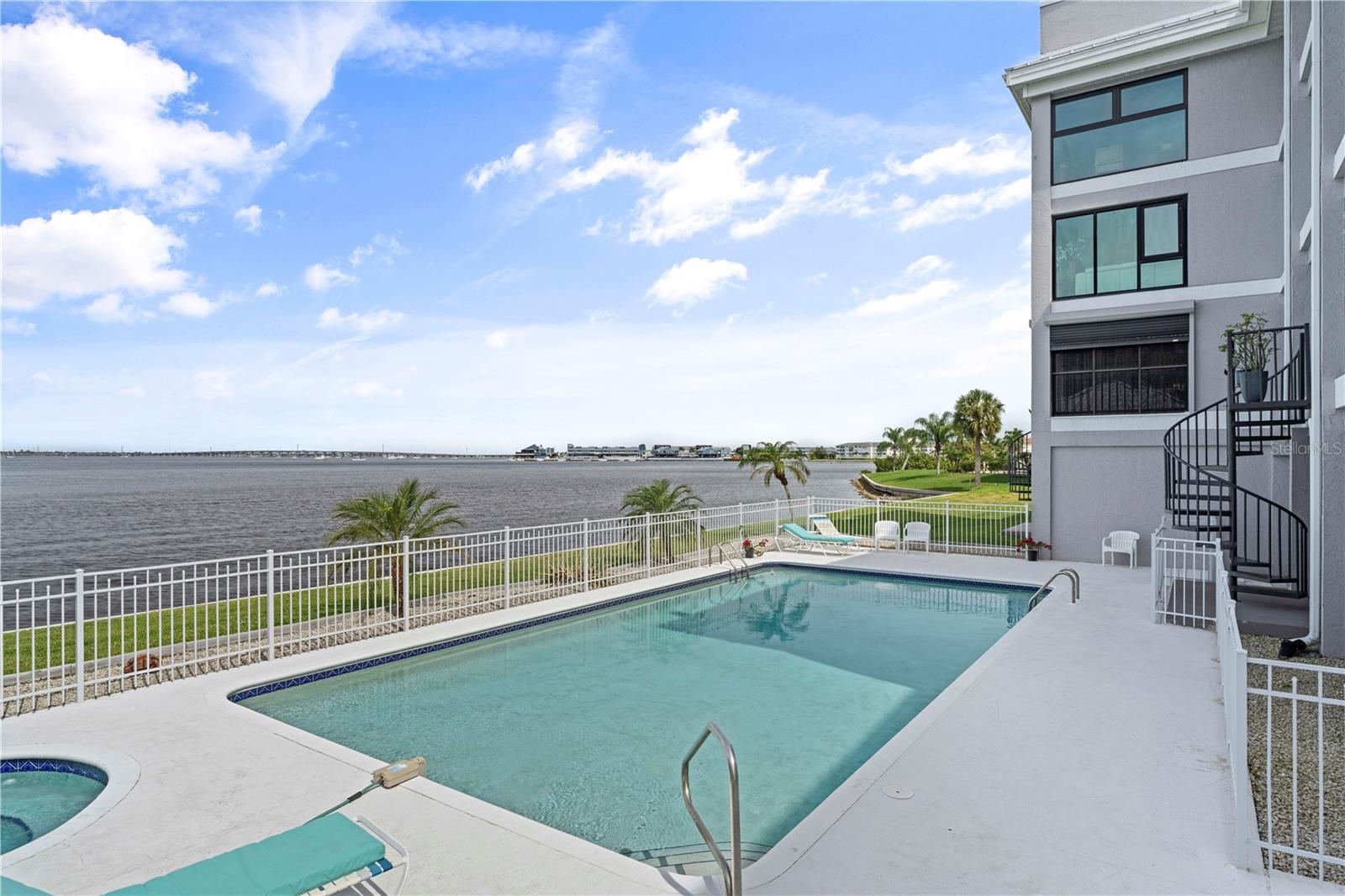 CHAMPAGNE ESTATES PH 01 BLDG 0 - Residential