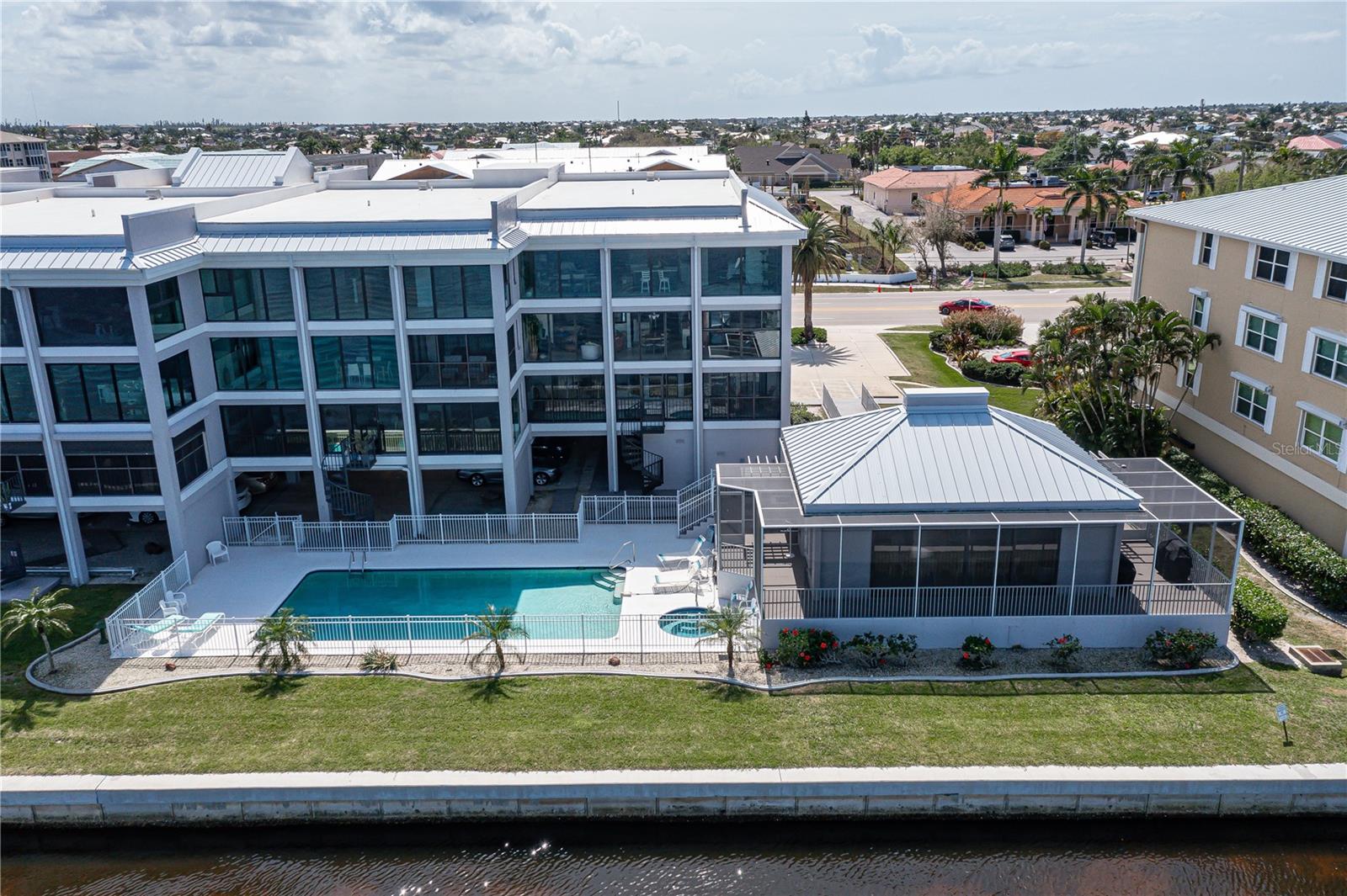 CHAMPAGNE ESTATES PH 01 BLDG 0 - Residential