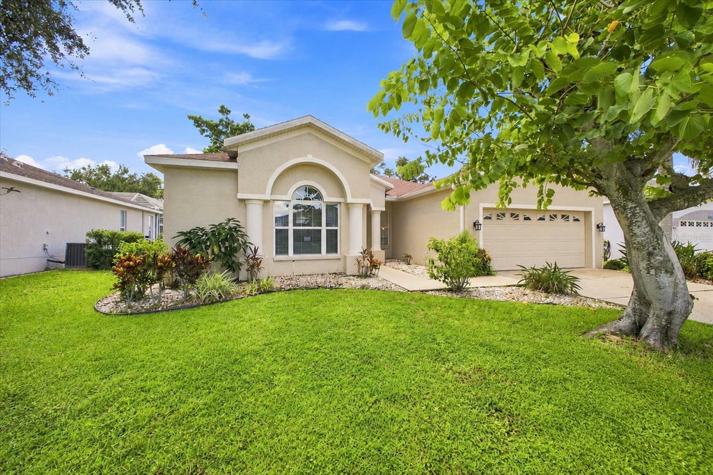 Photo of 4002 2nd Dr NE, Bradenton, FL 34208 (MLS # A4705251)