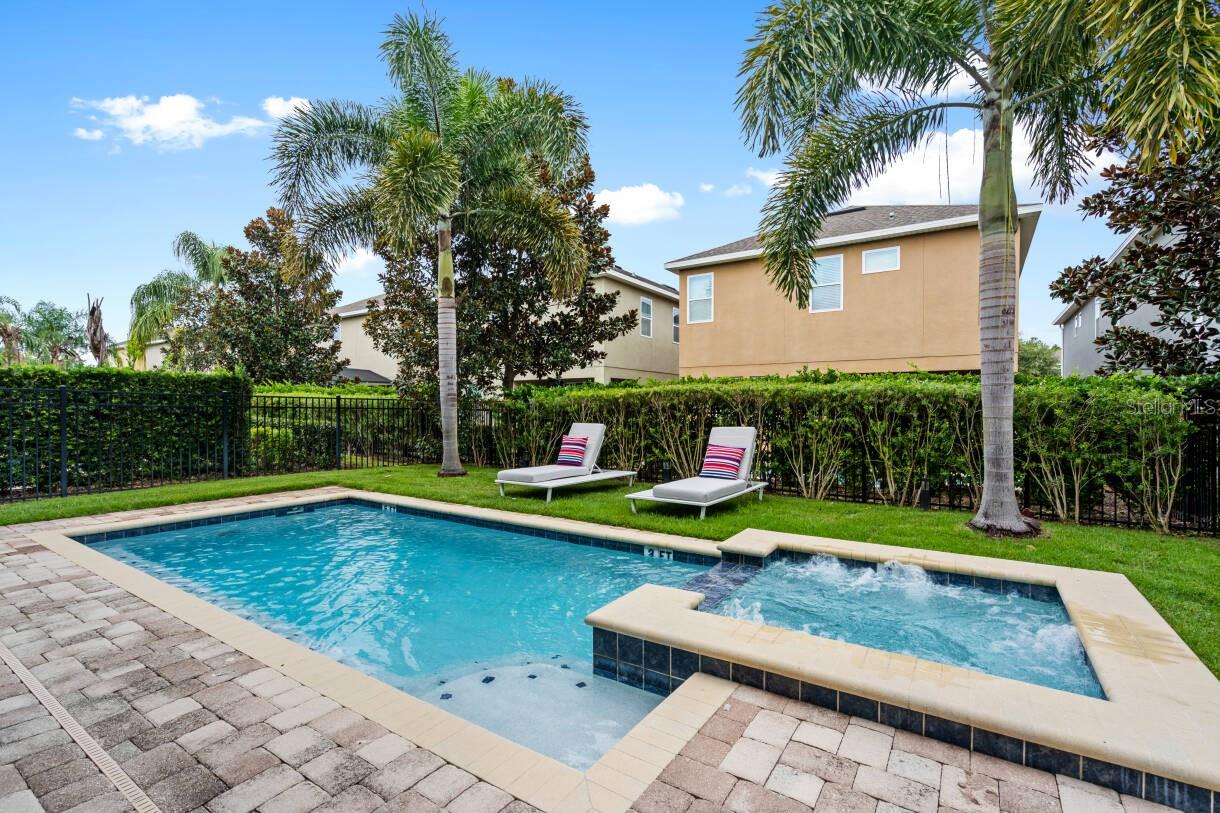 REUNION WEST PH 1 WEST & AMENT CTR RPLT - Residential