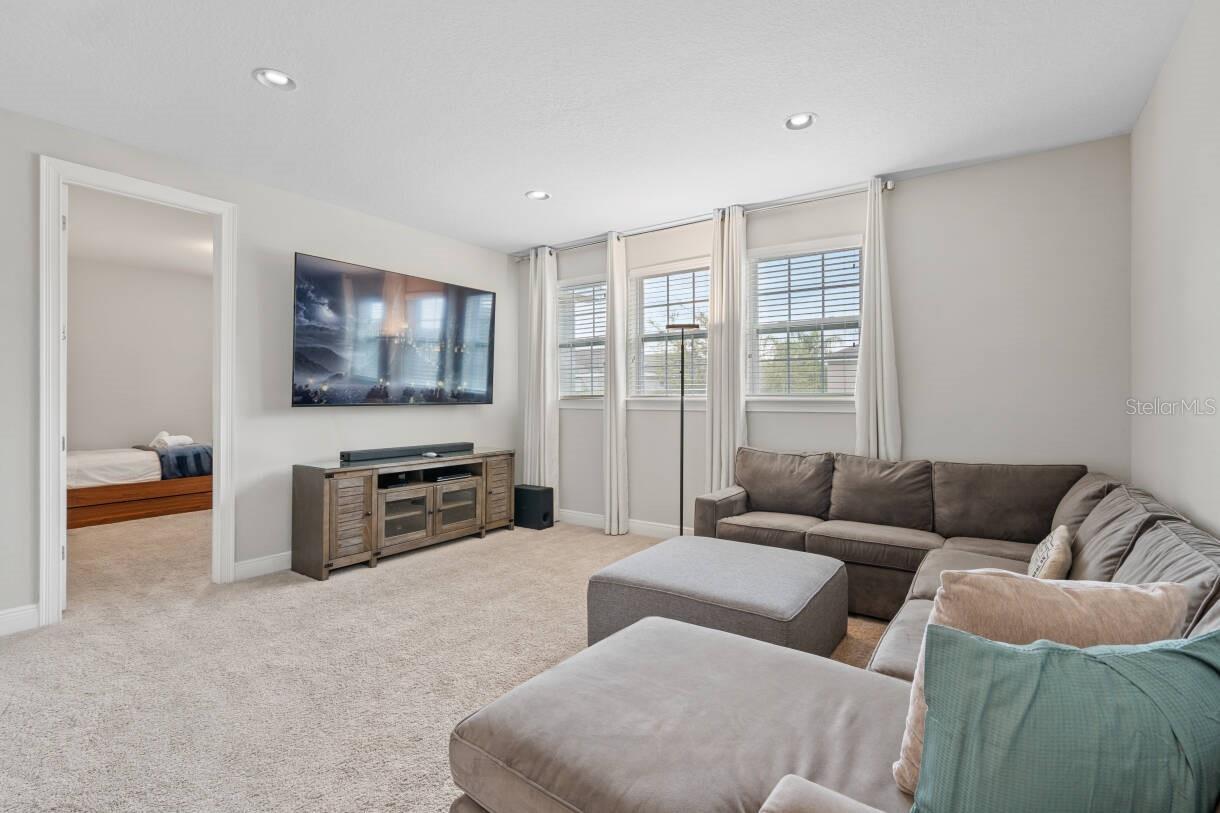 REUNION WEST PH 1 WEST & AMENT CTR RPLT - Residential