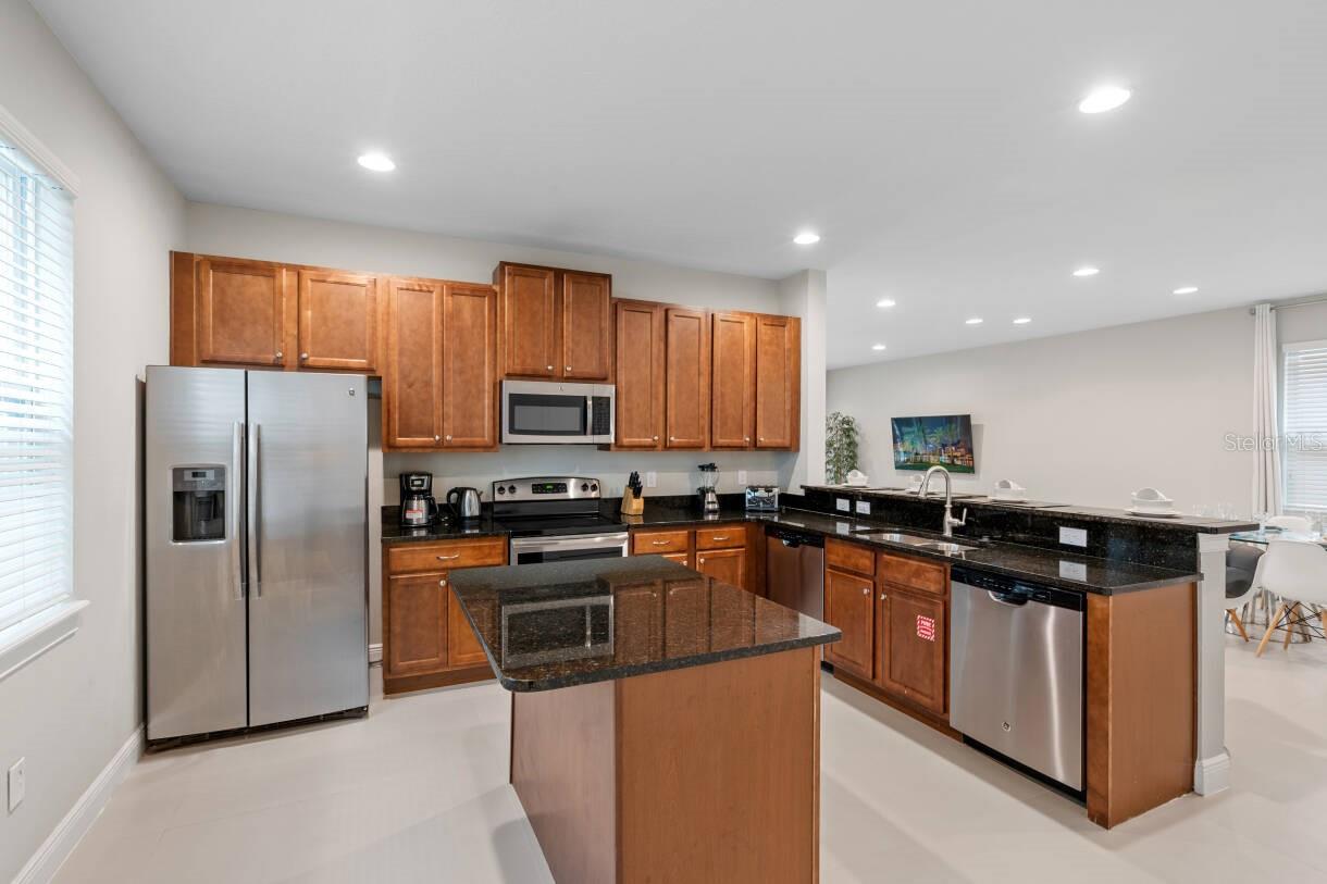 REUNION WEST PH 1 WEST & AMENT CTR RPLT - Residential