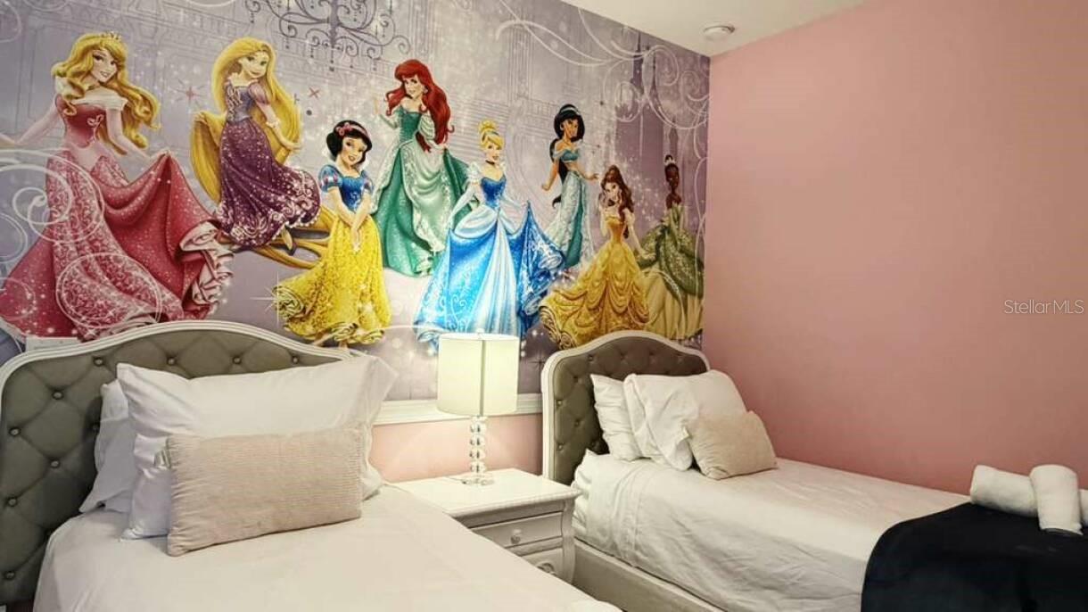 REUNION WEST PH 1 WEST & AMENT CTR RPLT - Residential