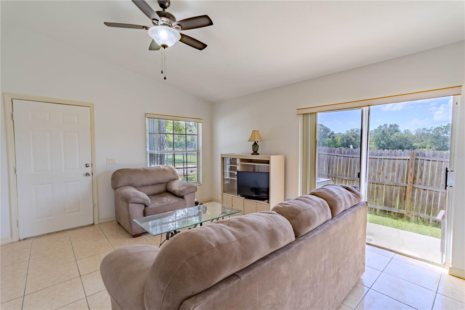 5631 LA JOYA COURT