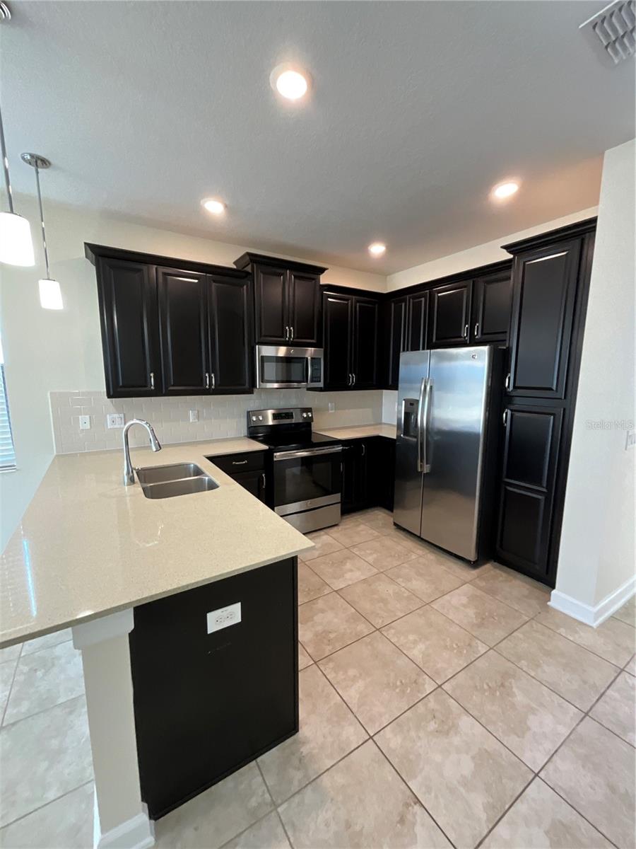 THE VISTAS AT CHAMPIONSGATE PH 1B & 2 - Residential Lease