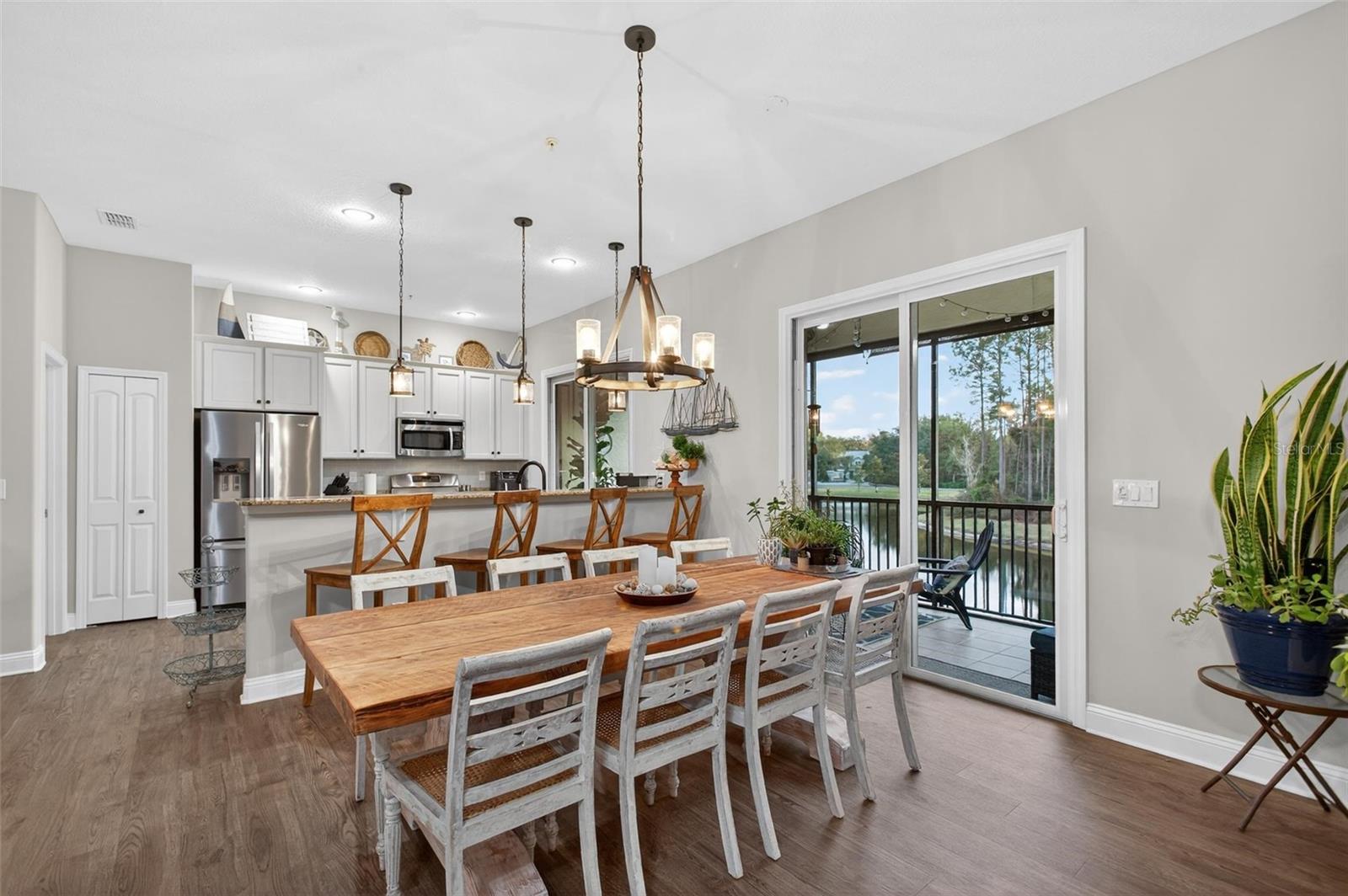 GRAND RAVINE - Residential