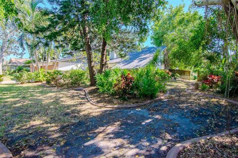 A home in PALM HARBOR