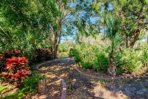 A home in PALM HARBOR