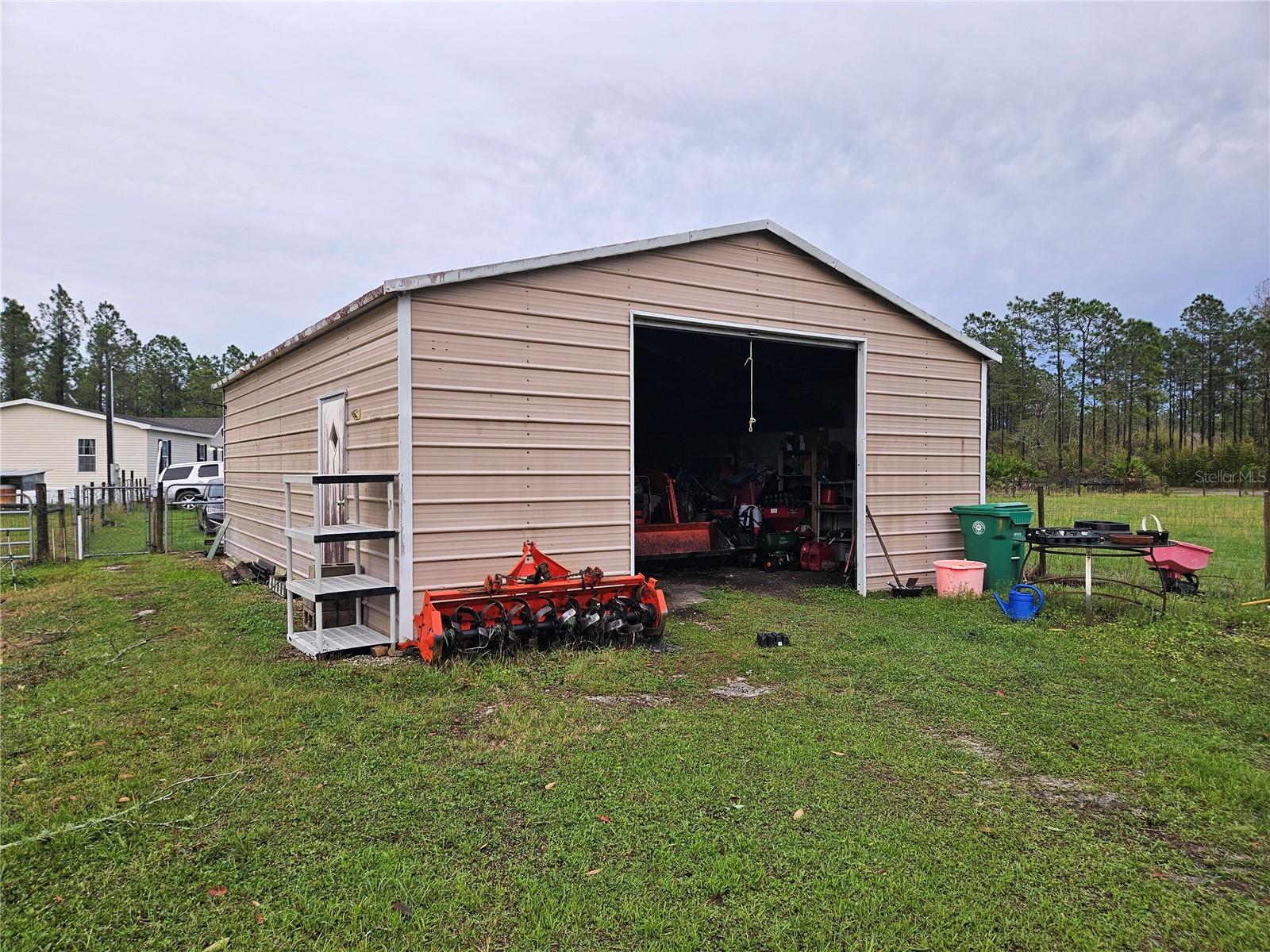 A & K FARMS - Residential