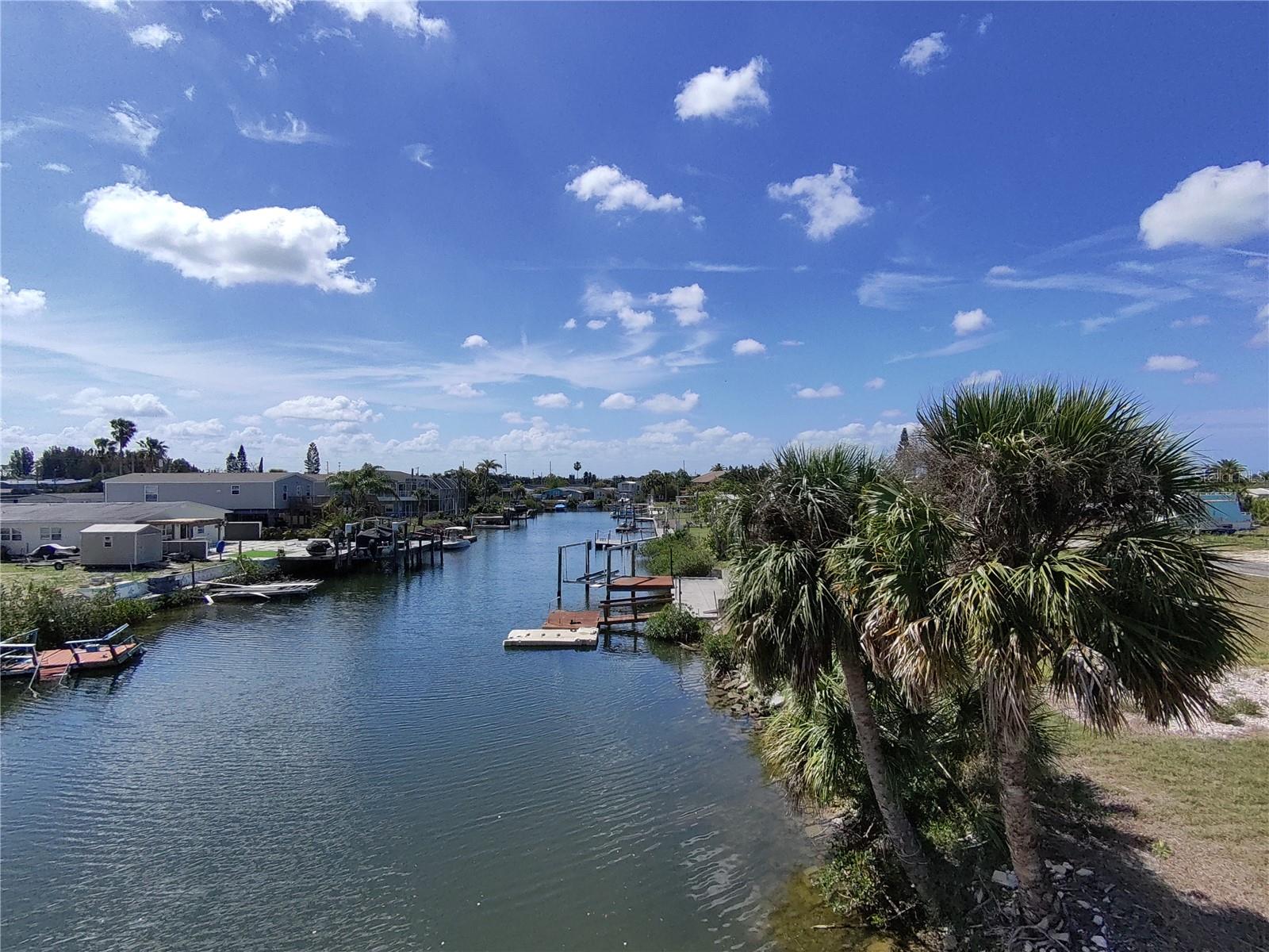 SIGNAL COVE - Residential