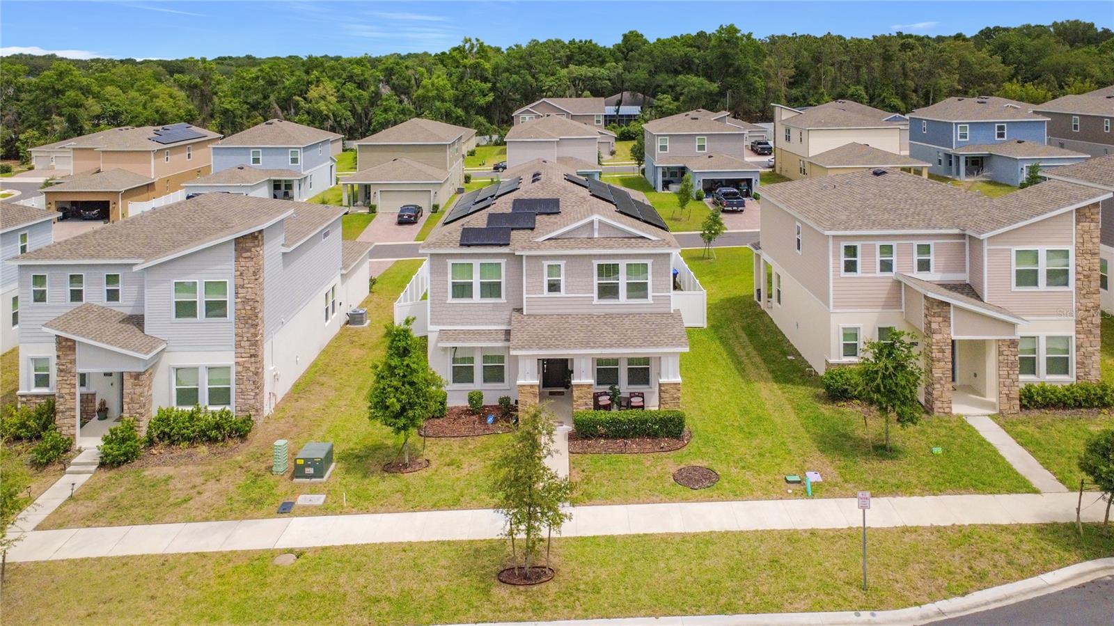 RHETTS RDG - Residential